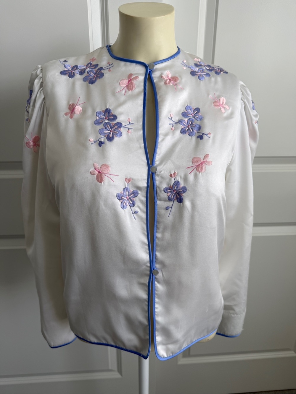 Vintage‎ Natori 1980s Embroidered Butterfly Puff Sleeve Jacket White 74950 XS